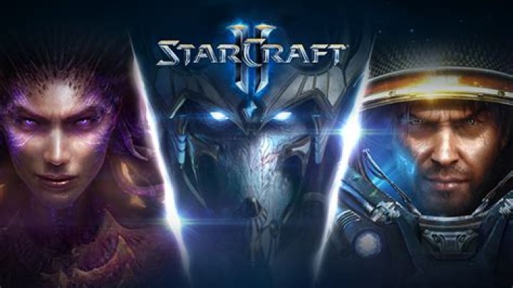 How do StarCraft 2 tournaments work?